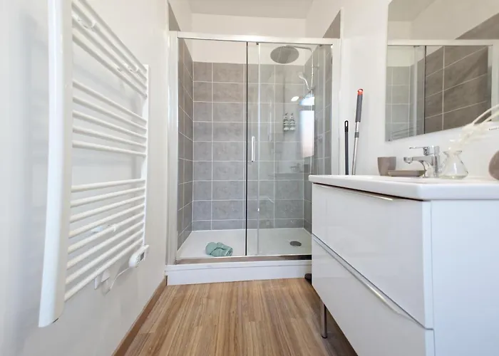 Apartament Le Cosycatala - 4 Personnes - Bureau & Wifi